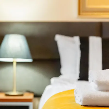 Nowy Swiat Quiet * وارسو