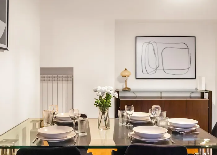 아파트 Nowy Swiat Quiet 바르샤바