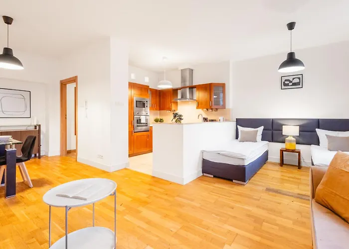 Nowy Swiat Quiet شقة